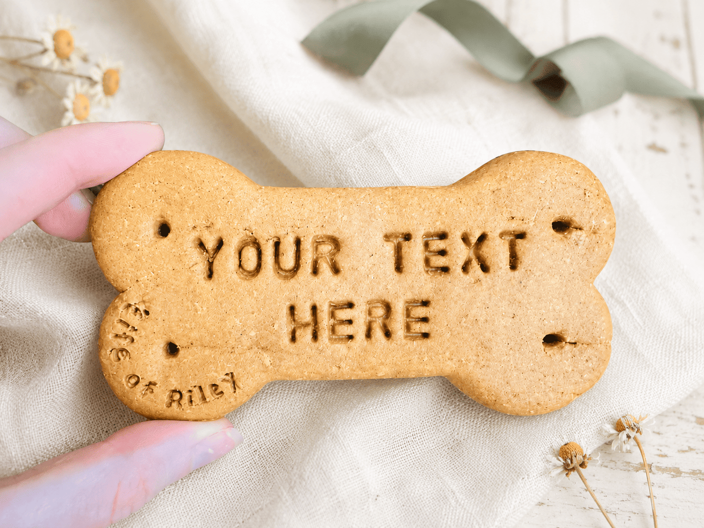 Personalised Biscuit Bones - 15 Bones - Perfect for Pawties!
